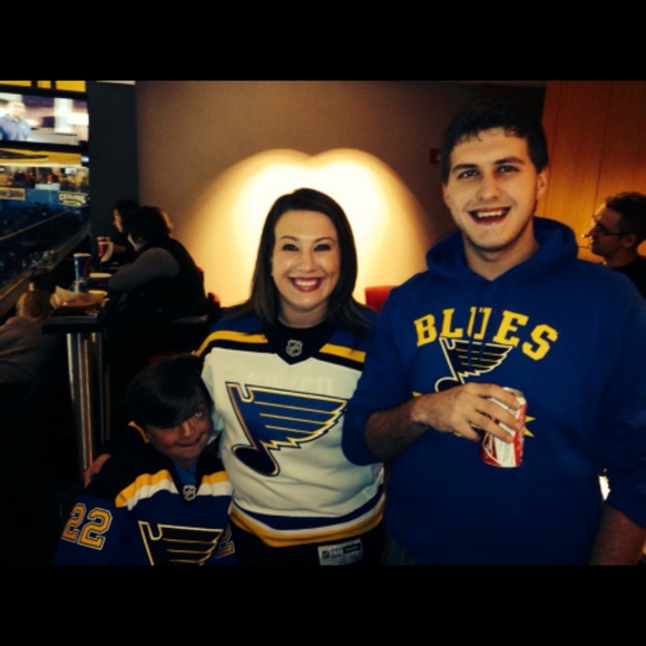 Meet your Posher, Kimberly #bpt - Picture 3 of 4