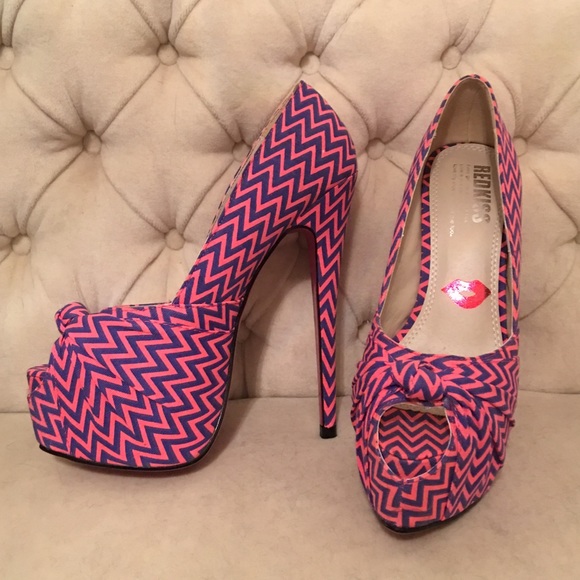 Sexy heels...lolashoetique