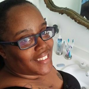 Meet your Posher, Ashlee