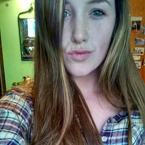 Meet your Posher, Brooke