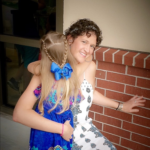 Meet your Posher, Brandi - Picture 1 of 1