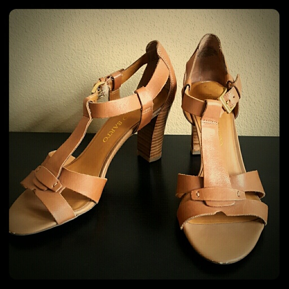 Franco Sarto T-strap heels