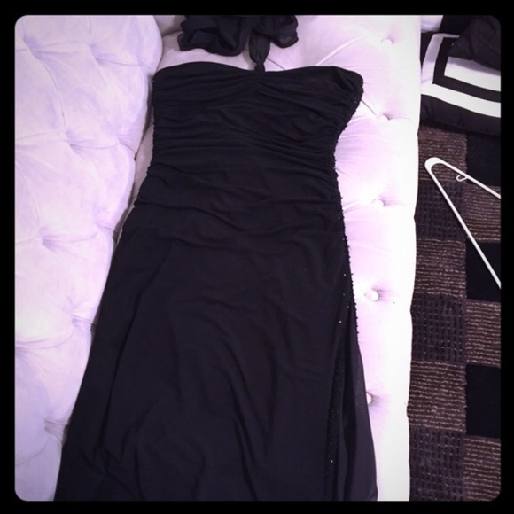 BCBGMaxAzria black strapless dress