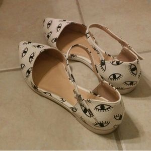 Liliana printed flats