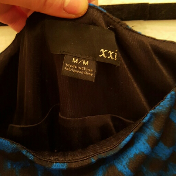 Sexy Blue Leopard Print Mini-Dress - Picture 2 of 4