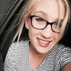 Meet your Posher, Kati