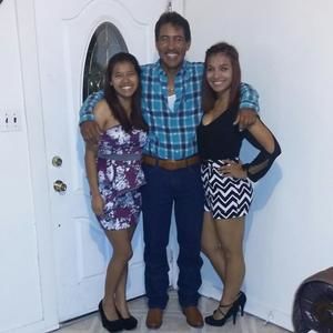 Meet your Posher, Stephania