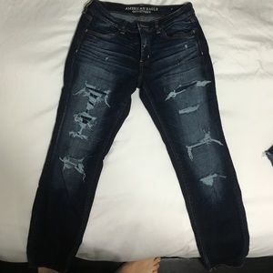 American eagle distressed skinny jean