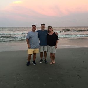 Meet your Posher, Bobbie