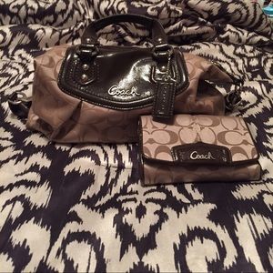 TRADED WITH @mrbrownswifey