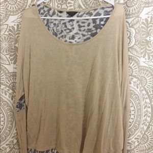 Guess size large Piko style top