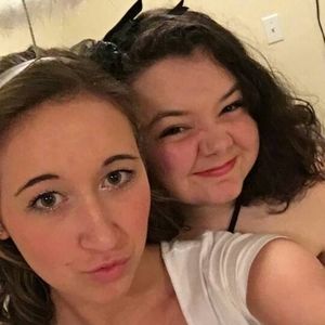 Meet your Posher, Lizz