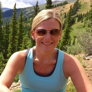 Meet your Posher, Deanna