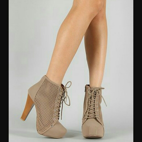 Qupid Shoes - Qupid tan perforated chunky ankle booties