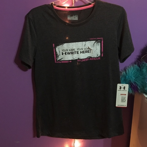 SOLD Under armour goals shirt