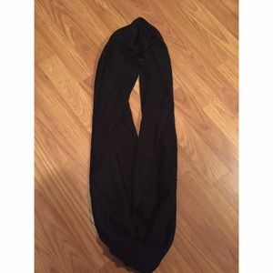 Black Infinity Scarf