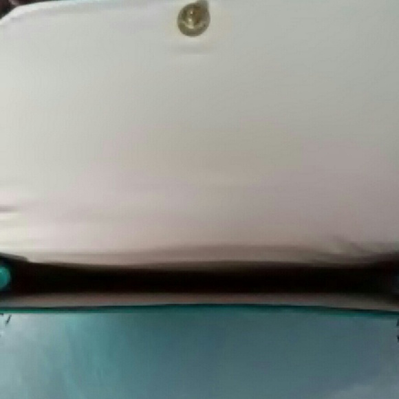 New Turquoise clutch purse - Picture 3 of 3