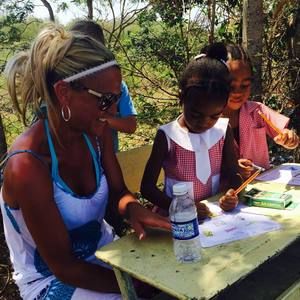 Meet your Posher, Christine