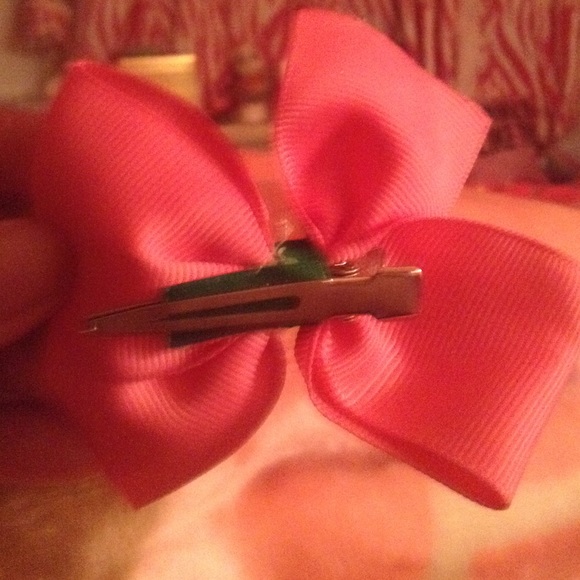 Hello kitty bow - Picture 2 of 2