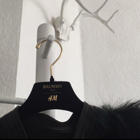 ⛔️SOLD⛔️ Leather & faux fur jacket BALMAIN X h&m - Picture 4 of 4