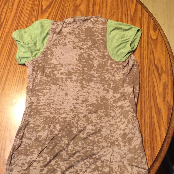 Top - Picture 2 of 2