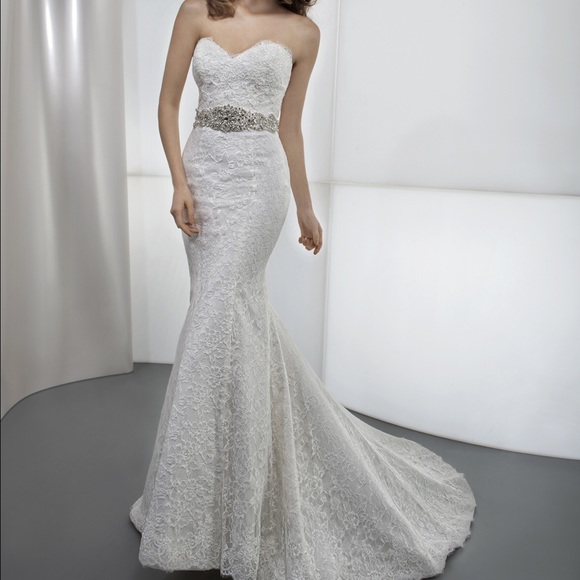 Demetrios ultra sophisticates wedding dress