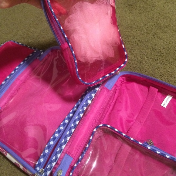 travel makeup bag. never used!!! - Picture 3 of 4