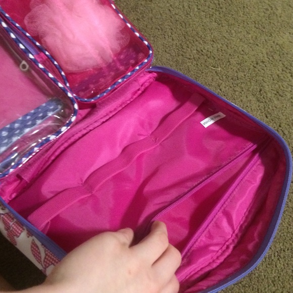 travel makeup bag. never used!!! - Picture 4 of 4
