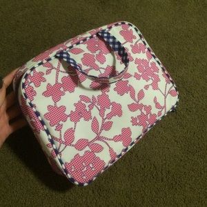 travel makeup bag. never used!!!
