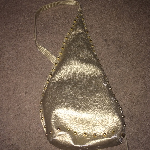 Gold Small Hung On U