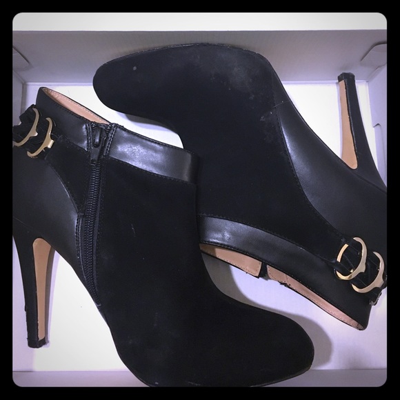 JustFab Black Mixed Fabric Booties