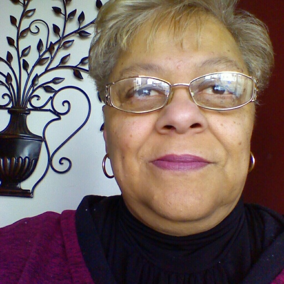 Meet your Posher, Gerri