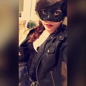 Meet your Posher, Valeria