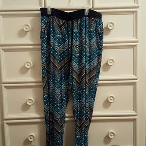 Aztec print pants