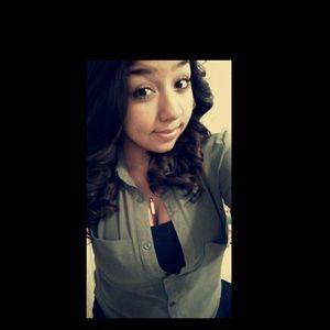 Meet your Posher, Maricella