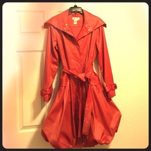 D&Y All Girl 👸🏻 Raincoat! Size M