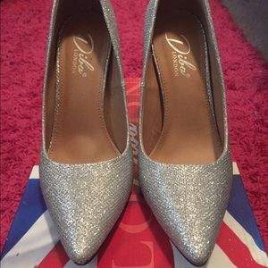 Silver shinny high heels