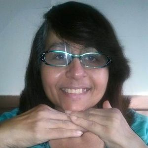 Meet your Posher, Zenaida