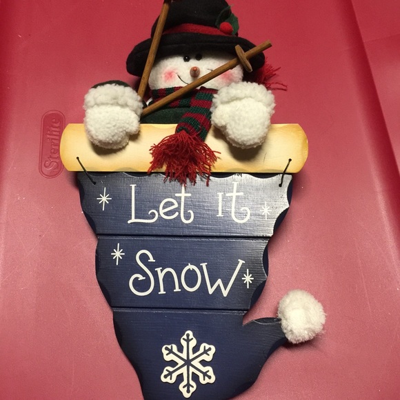 'Let it snow' snowman hanging decoration