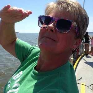 Meet your Posher, Donna gay