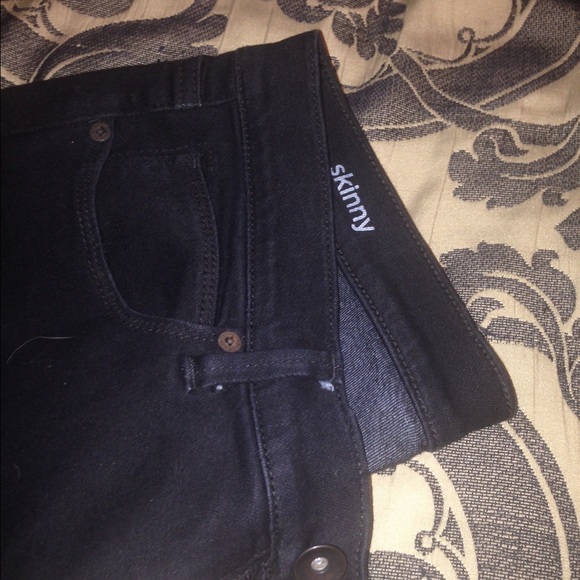 Jeans - Picture 3 of 4