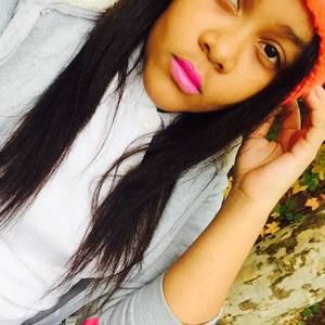 Meet your Posher, Ãłëxâ