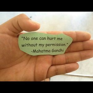 Meet your Posher, Johana