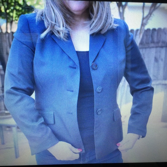 Gray blazer