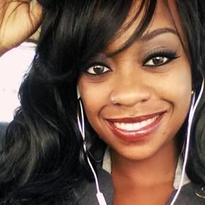 Meet your Posher, Kimberly