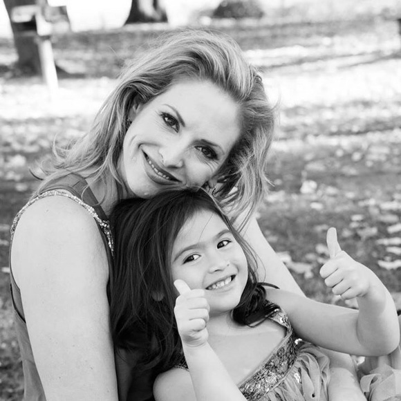 Meet your Posher, Rita - Picture 4 of 5