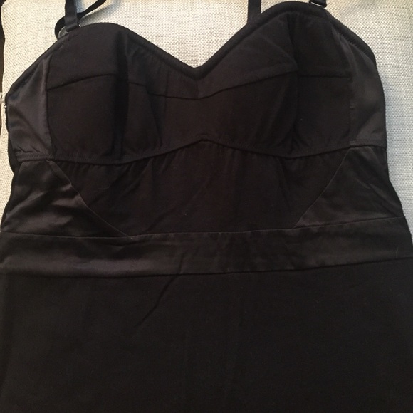 Victoria's Secret LBD - Picture 4 of 4