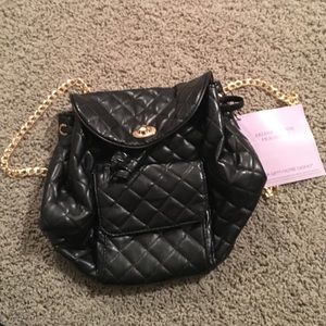 mini backpack-Ariana Grande perfume collection