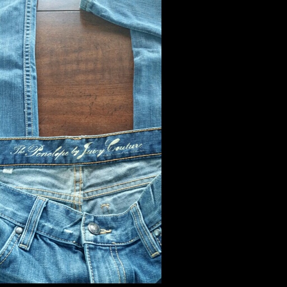 Juicy Couture Distressed Skinny Jeans - Picture 3 of 3