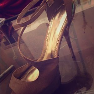 Swede stilettos with a Gold heel